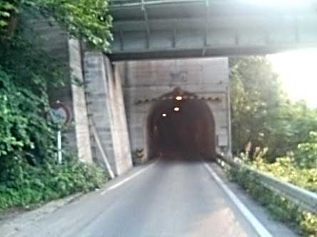 高岩隧道入口（北）
