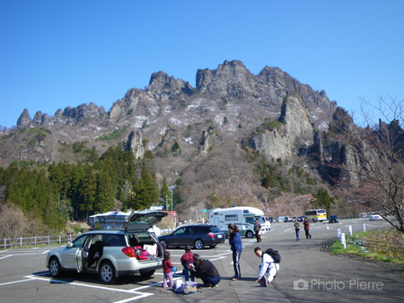 県営駐車場