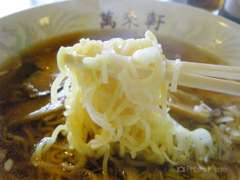 ラーメン&チャーハンセット、ラーメン