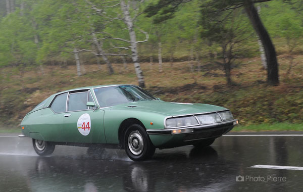 ジーロ・デ・軽井沢で見かけたCITROEN SM